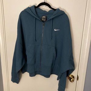 Nike Cropped Hoodie Size XL